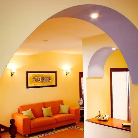 Otel Vinas 2*