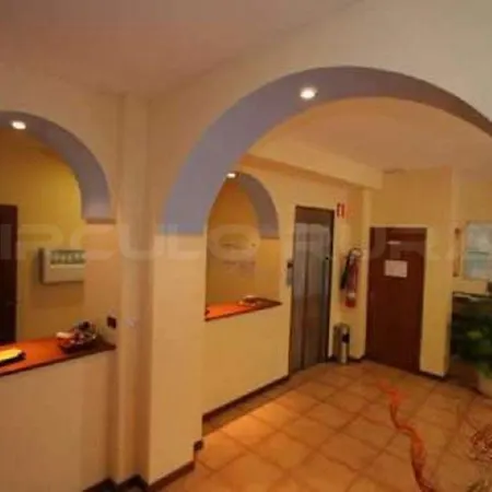 Vinas Otel