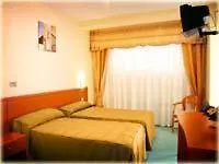 Hotel Vinas 2*